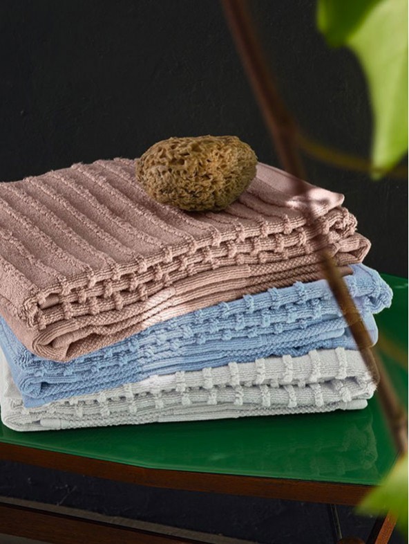 "Rilievi" Sponge Set of Hand Towels