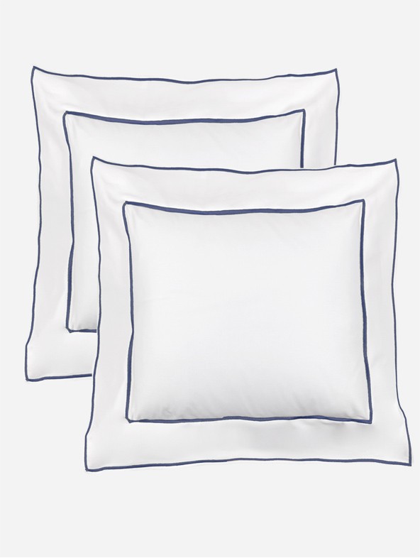 Isola Pair Of Pillowcases In Cotton Satin