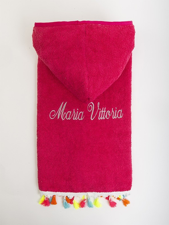 Baby poncho fuxia customized with silver cursive font